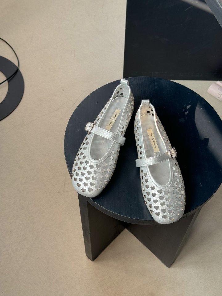 Vade - Korean Women Fashion - #momslook - Vintage Heart Mesh Flat - 8