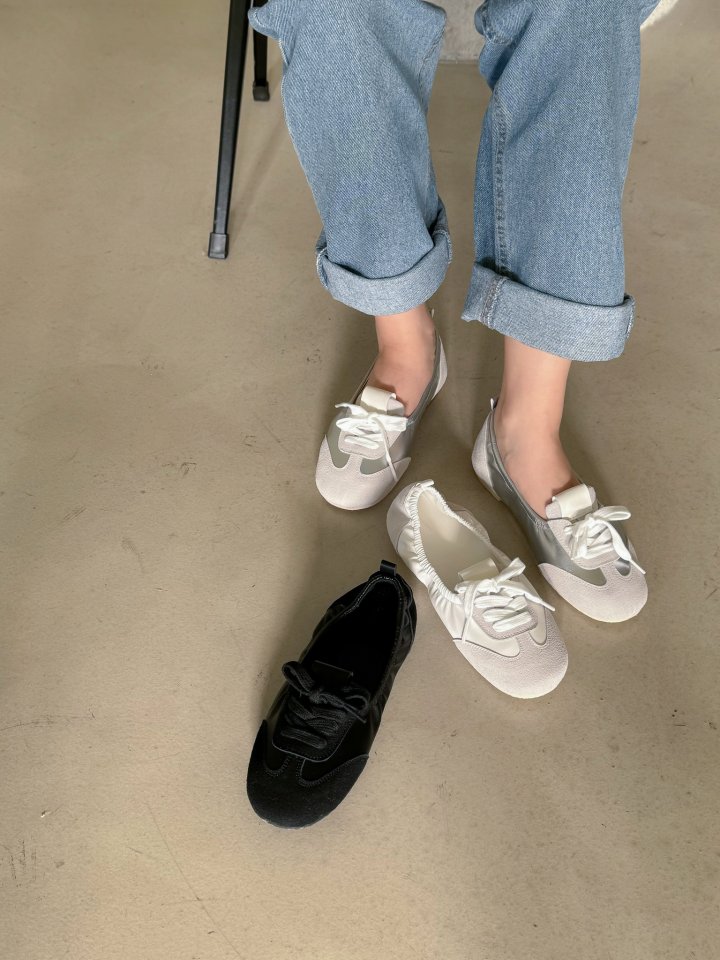 Vade - Korean Women Fashion - #momslook - Miyomiyo Sneakers - 5