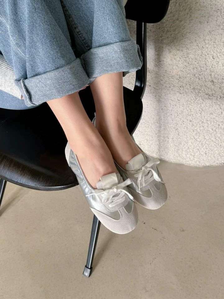 Vade - Korean Women Fashion - #momslook - Miyomiyo Sneakers - 7