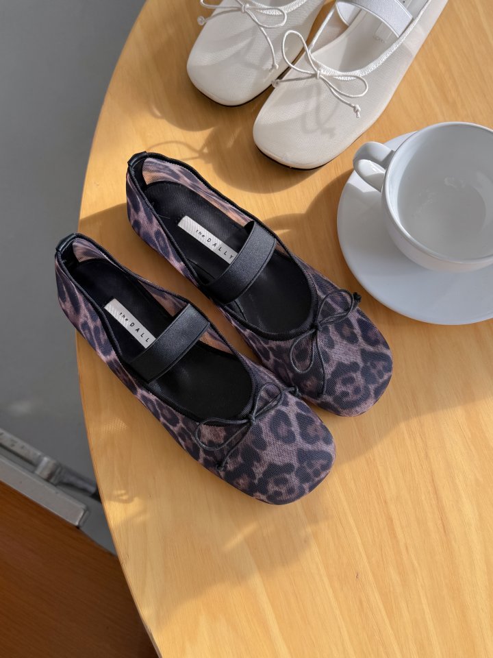 Vade - Korean Women Fashion - #momslook - Mary Jane Flat Banding Ribbon - 11