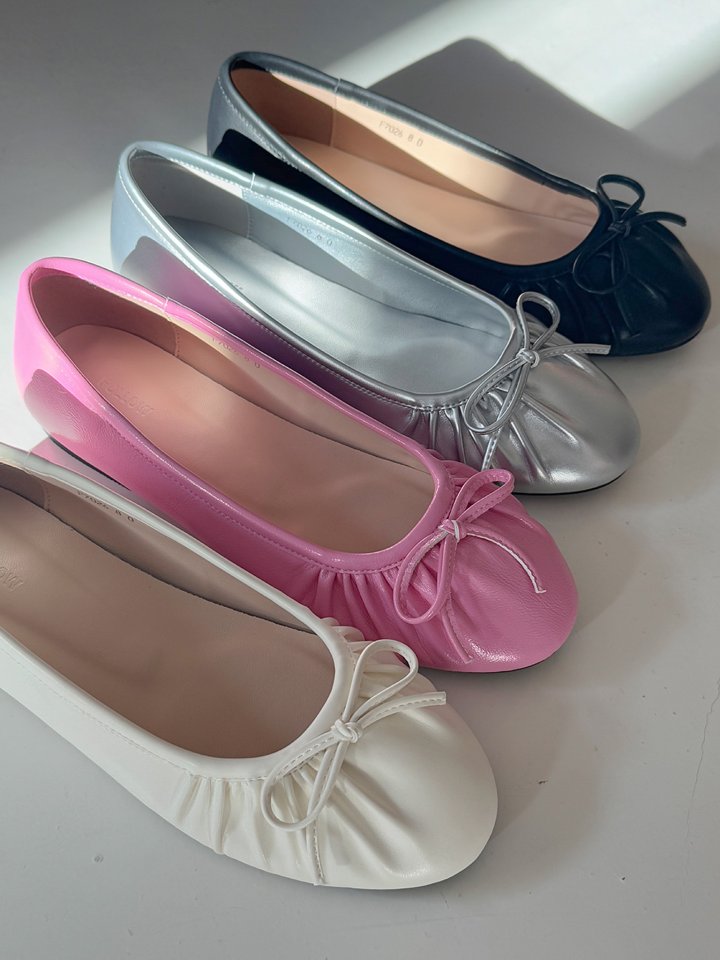 Vade - Korean Women Fashion - #womensfashion - Ribbon Banding Cloud Flat - 4