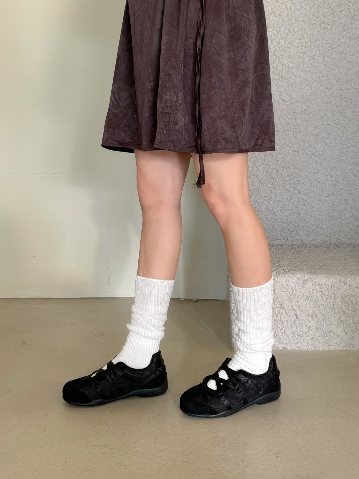 Vade - Korean Women Fashion - #momslook - Low Heel Sneakers Sneakers Slim - 8