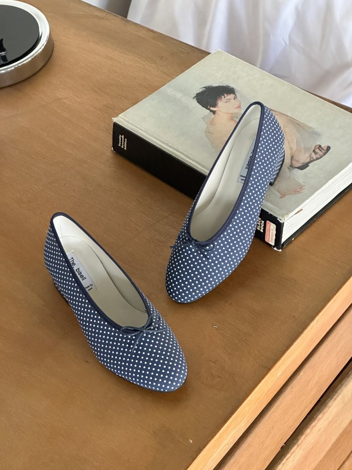 Vade - Korean Women Fashion - #momslook - Round Flat - 2