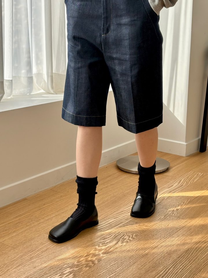 Vade - Korean Women Fashion - #momslook - Round Flat - 11
