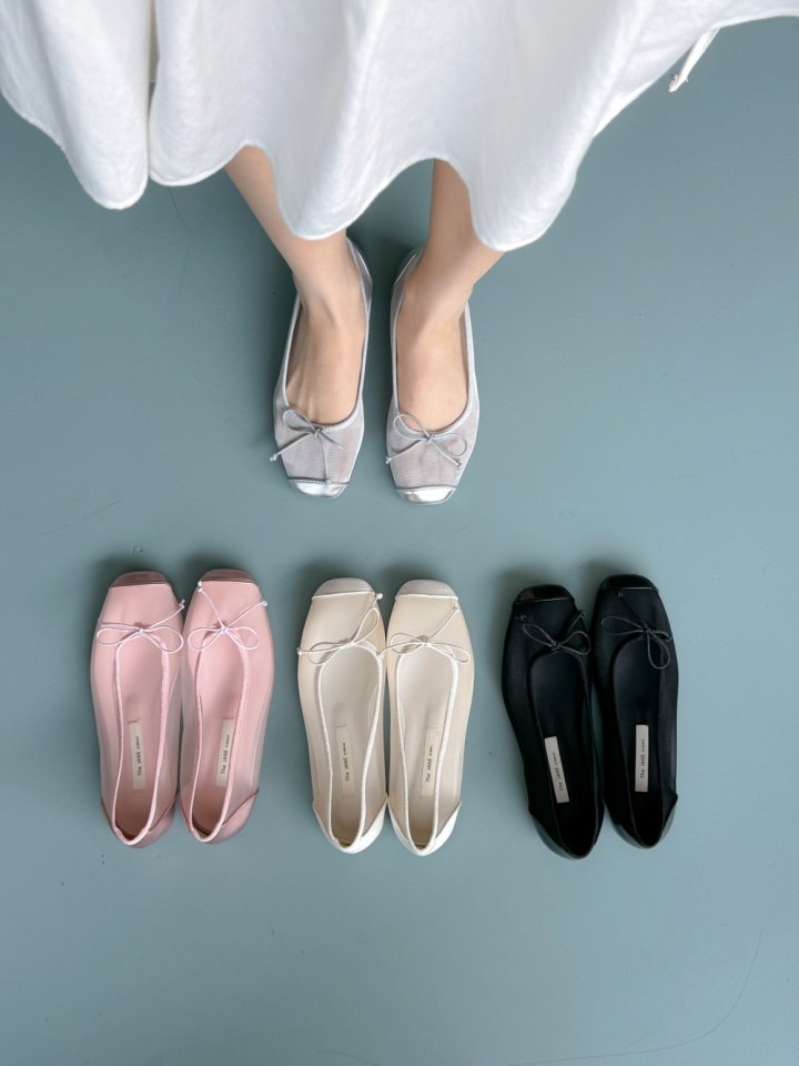 Vade - Korean Women Fashion - #womensfashion - Square Mesh Flat Vivid - 4