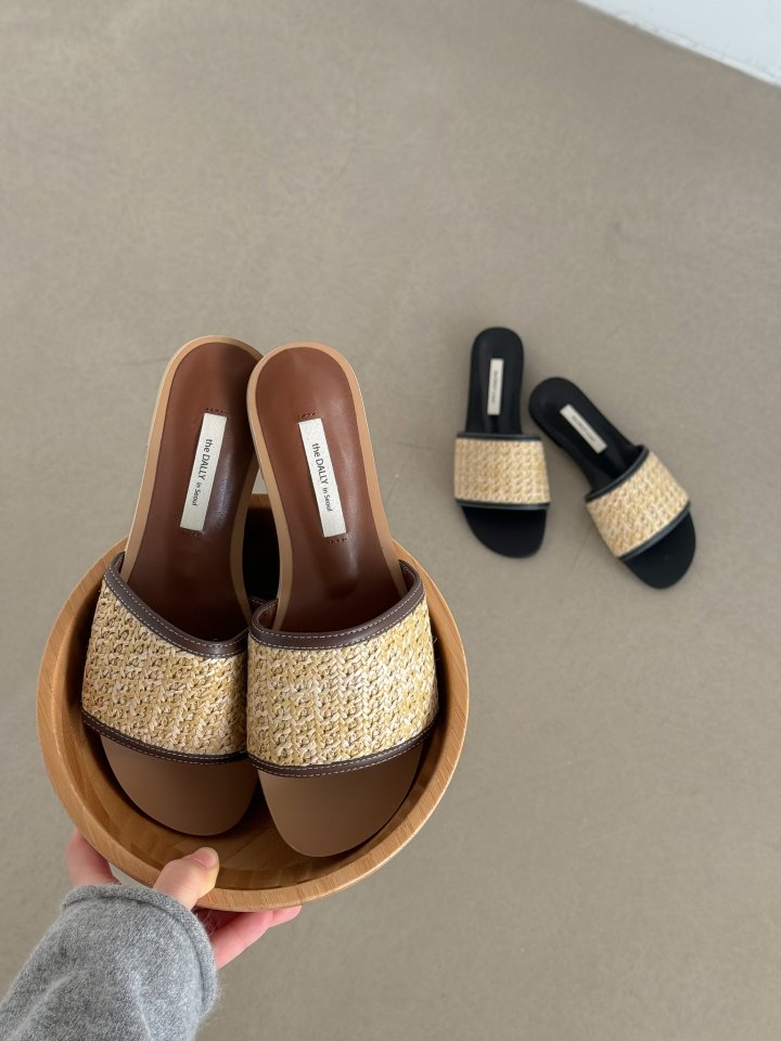 Vade - Korean Women Fashion - #vintagekidsstyle - Rattan Slipper Round - 4
