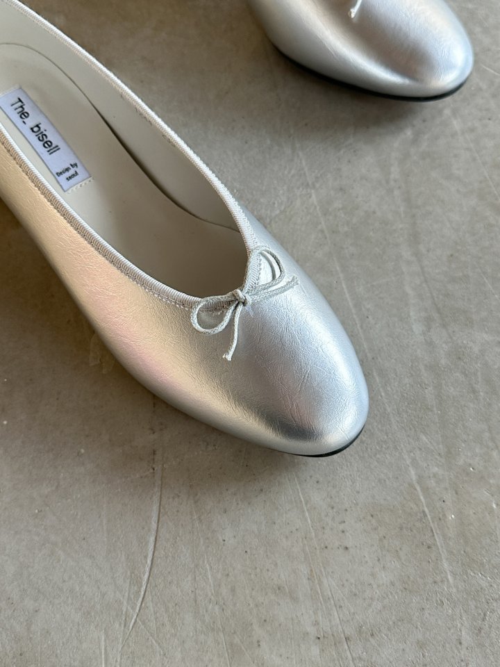 Vade - Korean Women Fashion - #restrostyle - Round Flat - 8