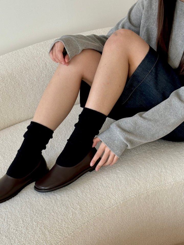 Vade - Korean Women Fashion - #romanticstyle - Round Flat