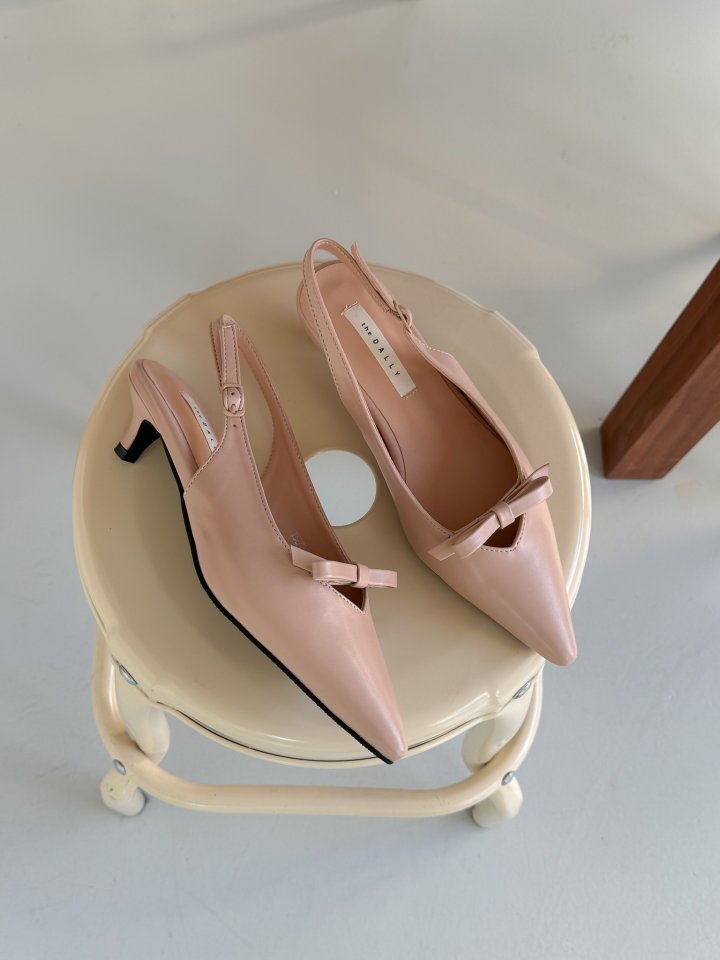Vade - Korean Women Fashion - #thatsdarling - Basic Stiletto Ribbon Slingback Mule - 2