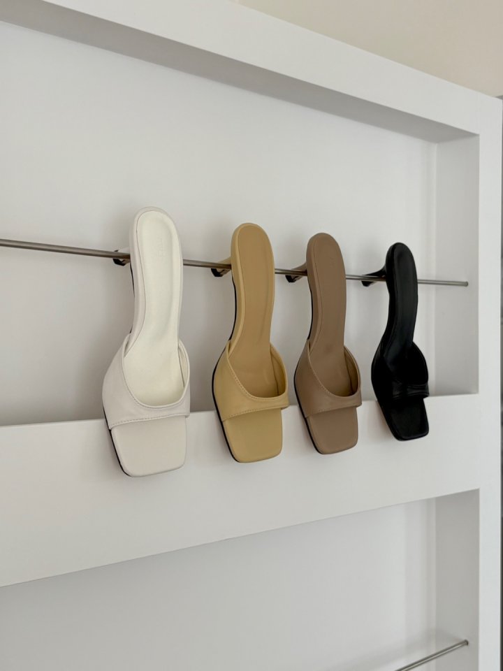 Vade - Korean Women Fashion - #thatsdarling - Summer Sandals Square Sandal Heel