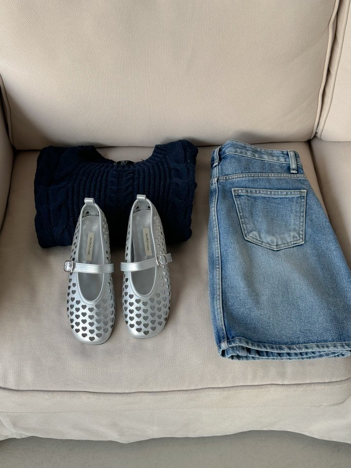Vade - Korean Women Fashion - #womensfashion - Vintage Heart Mesh Flat - 9