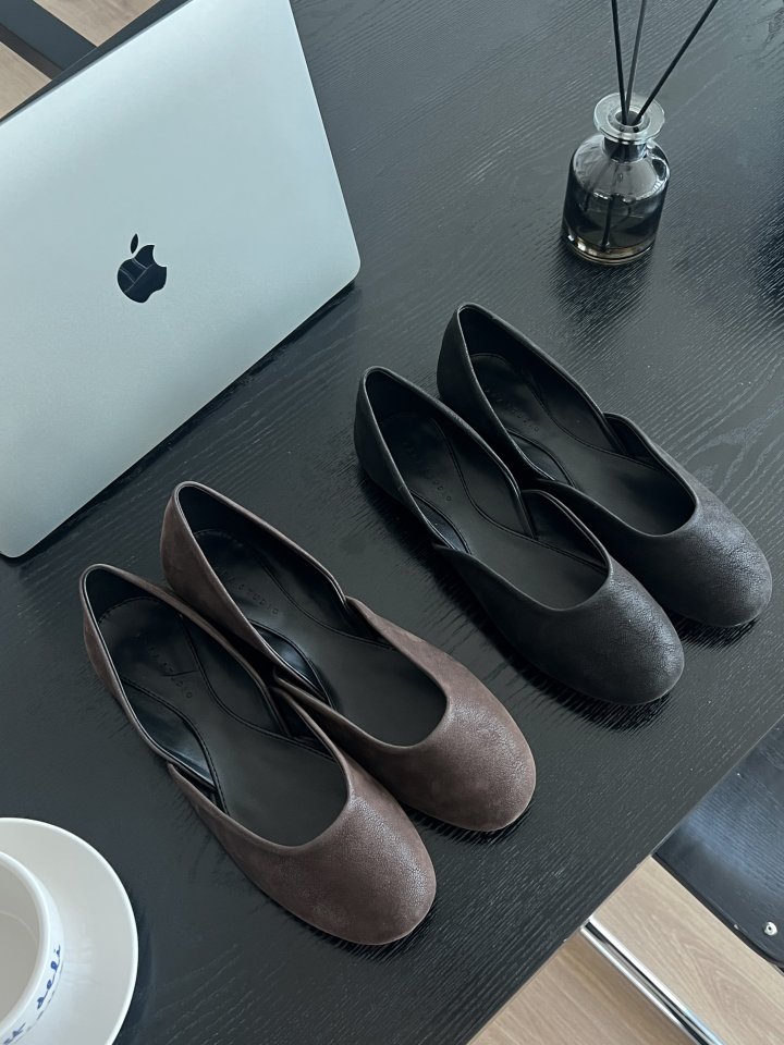 Vade - Korean Women Fashion - #womensfashion - Side Open Flat - 3