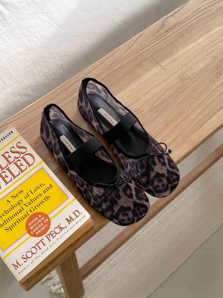 Vade - Korean Women Fashion - #womensfashion - Mary Jane Flat Banding Ribbon - 10