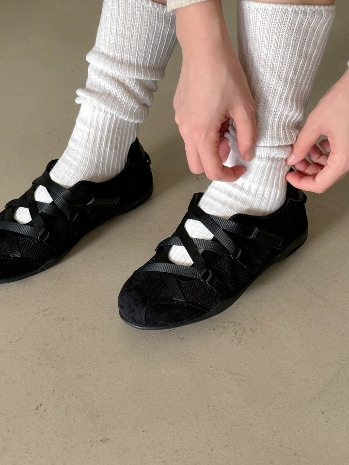 Vade - Korean Women Fashion - #womensfashion - Low Heel Sneakers Sneakers Slim - 11