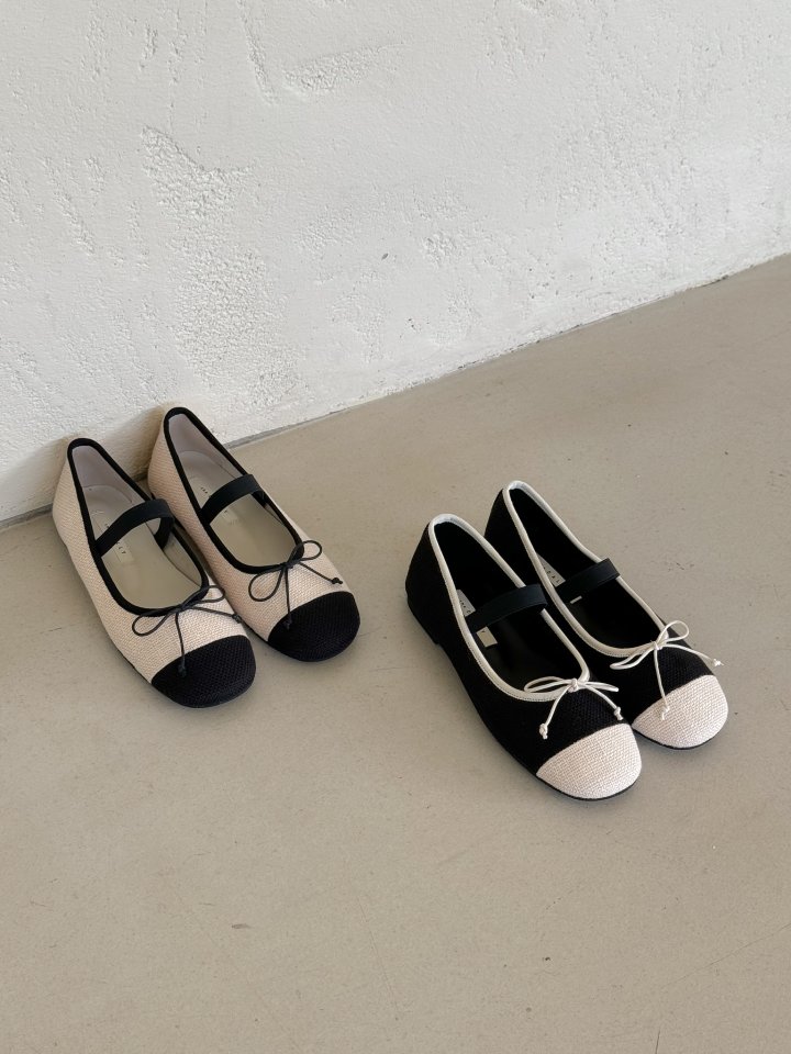 Vade - Korean Women Fashion - #womensfashion - Mary Jane Flat