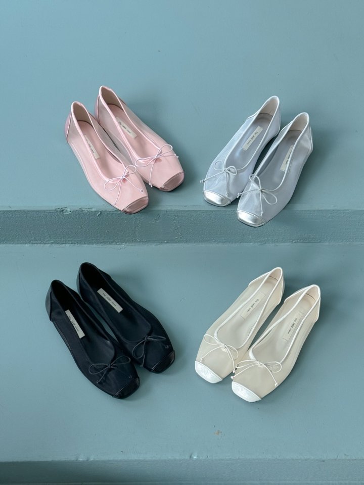 Vade - Korean Women Fashion - #womensfashion - Square Mesh Flat Vivid