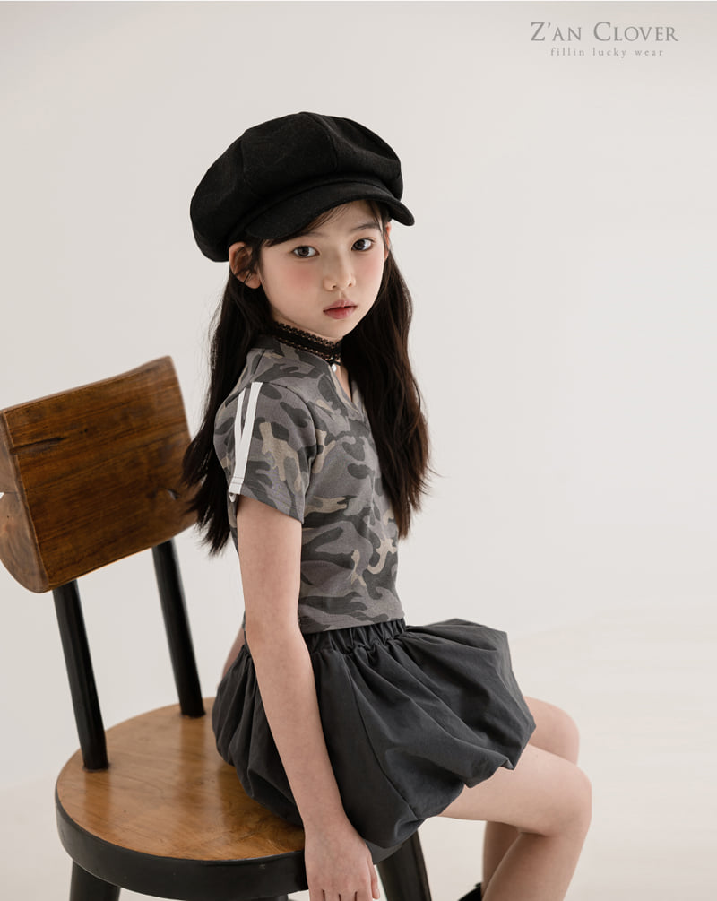 Zan Clover - Korean Children Fashion - #littlefashionista - Camo V Short Tee - 2