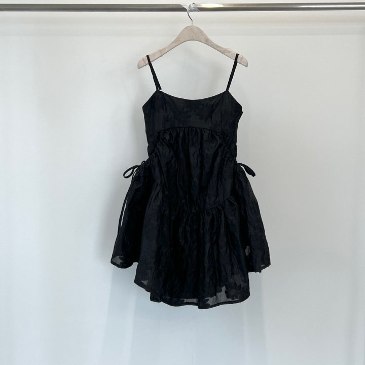 140 Avenue - Korean Women Fashion - #momslook - Cecil Flower One-piece - 4