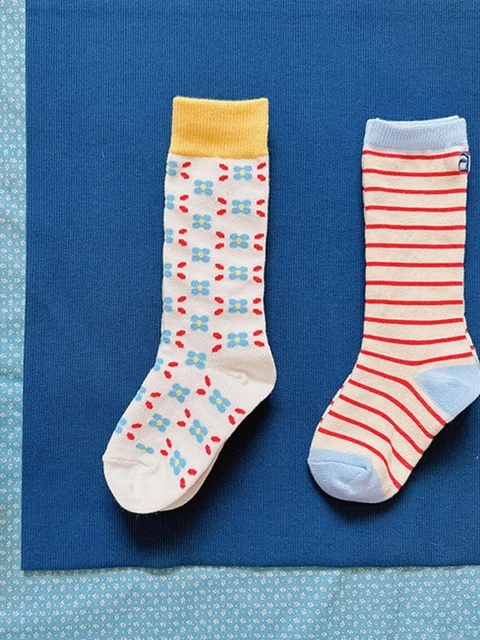 Falling Socks Set