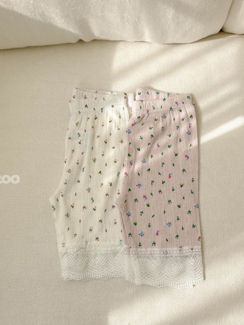 Noel Eyelet Leggings Noel Eyelet Leggings