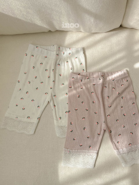Tulip Eyelet Leggings Tulip Eyelet Leggings
