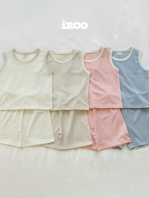 Aromi Sleeveless Tee Set Aromi Sleeveless Tee Set