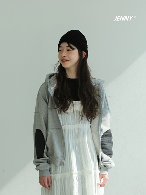 Brad Hood Zip-up 4-7