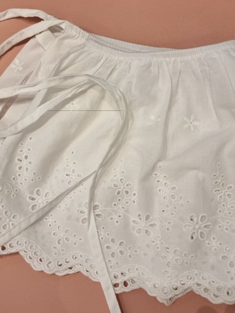Runway Wrab Lace Skirt Runway Wrab Lace Skirt