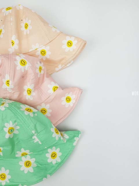 Smile Flower Bucket Hat