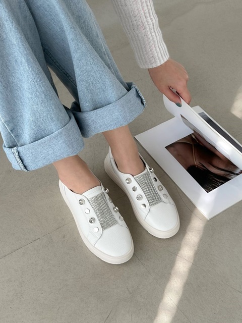 Pearl Deco Sneakers