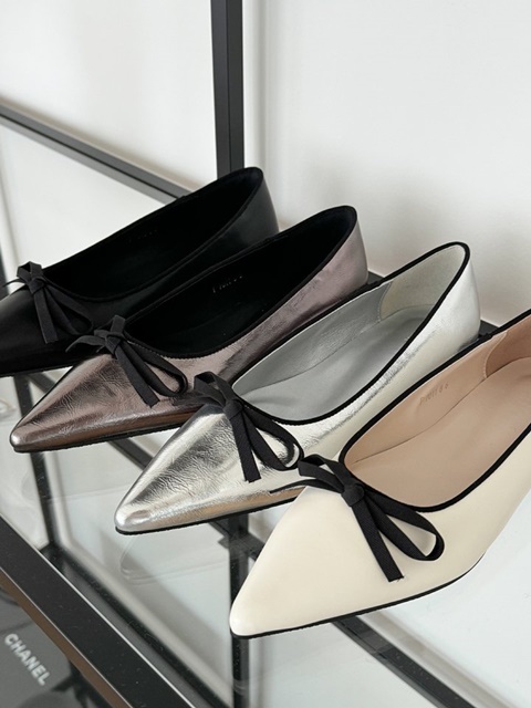 Spring Stiletto Ribbon Flat