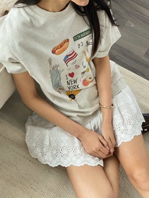 Hotdog Tee