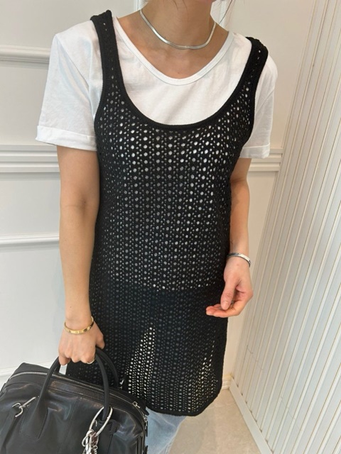 Sleeveless Knit One-piece