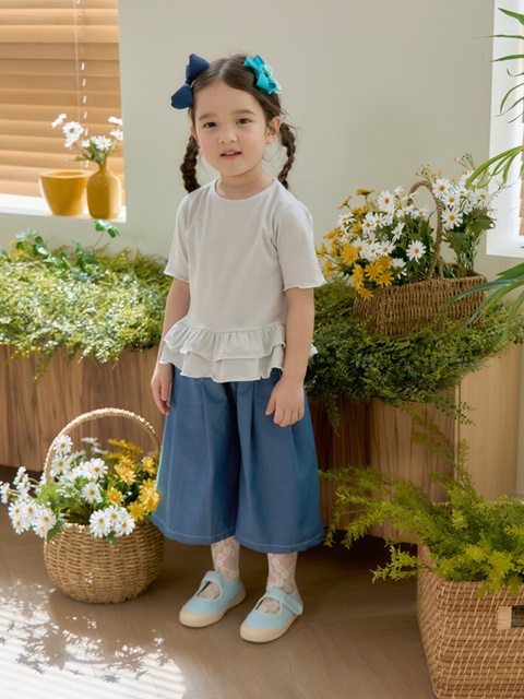 Sparkly Cancan Blouse Tee