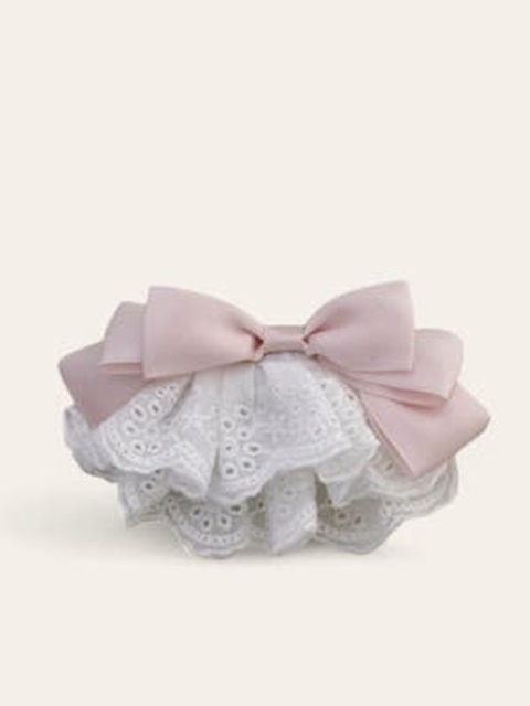 Lace Ribbon Pin