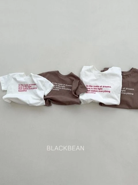 Everyone Tee (Mom)