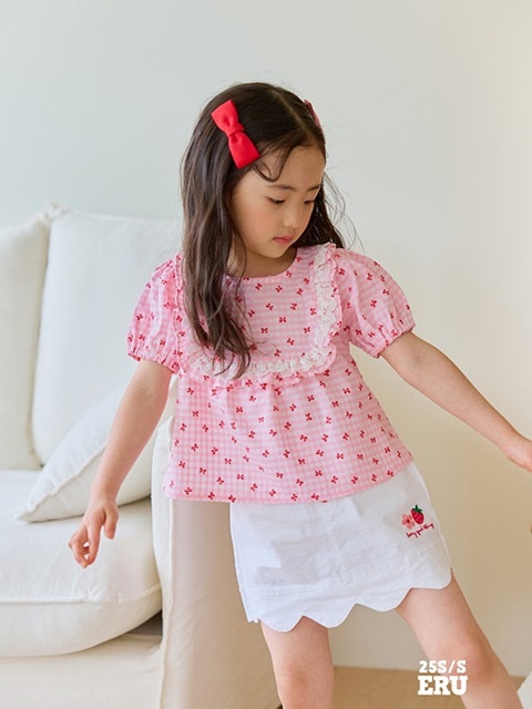 Laura Blouse