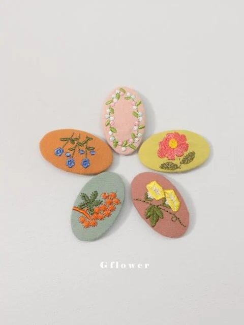 Embroidered Snap Pin