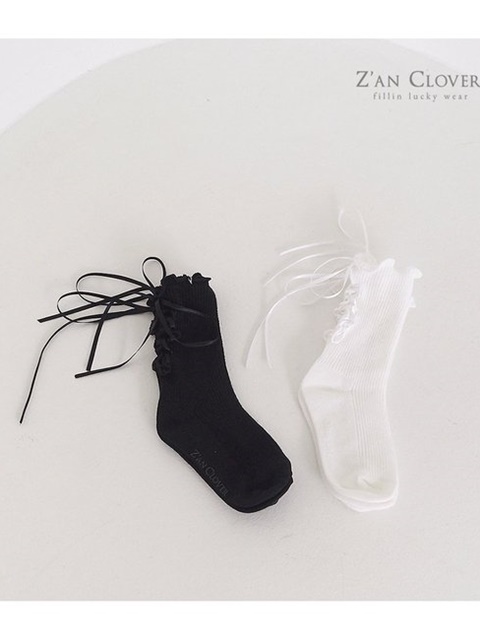 Eyelet Socks