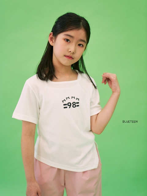 Uneven Shirring Tee