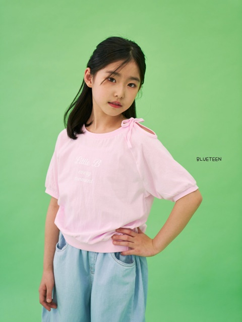 Shoulder Ribbon Tee