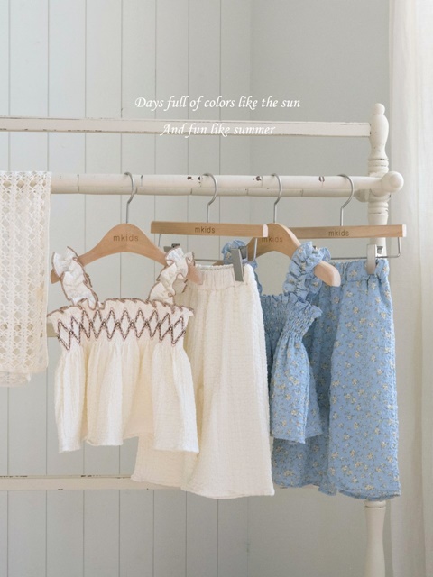 Flory Sleeveless Set (cream) Flory Sleeveless Set (cream)
