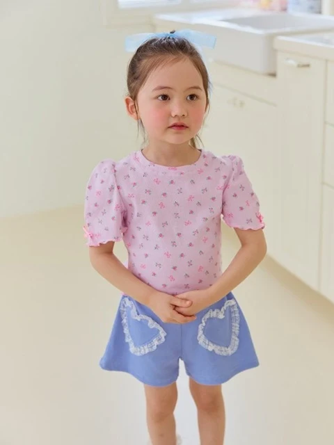 Lovely Tee Lovely Tee