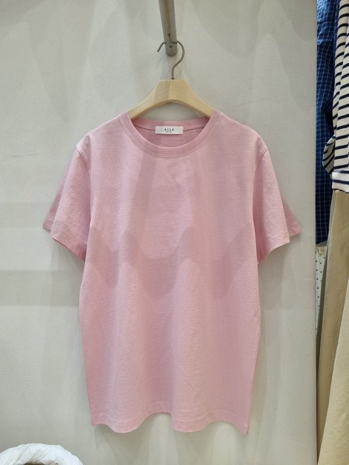 Allu - Korean Women Fashion - #womensfashion - Silket Short Sleeved Tee - 4
