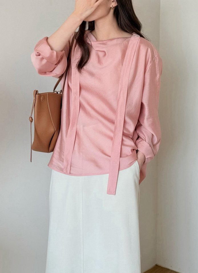 Amygrace - Korean Women Fashion - #momslook - Mermaid Tie Blouse - 9
