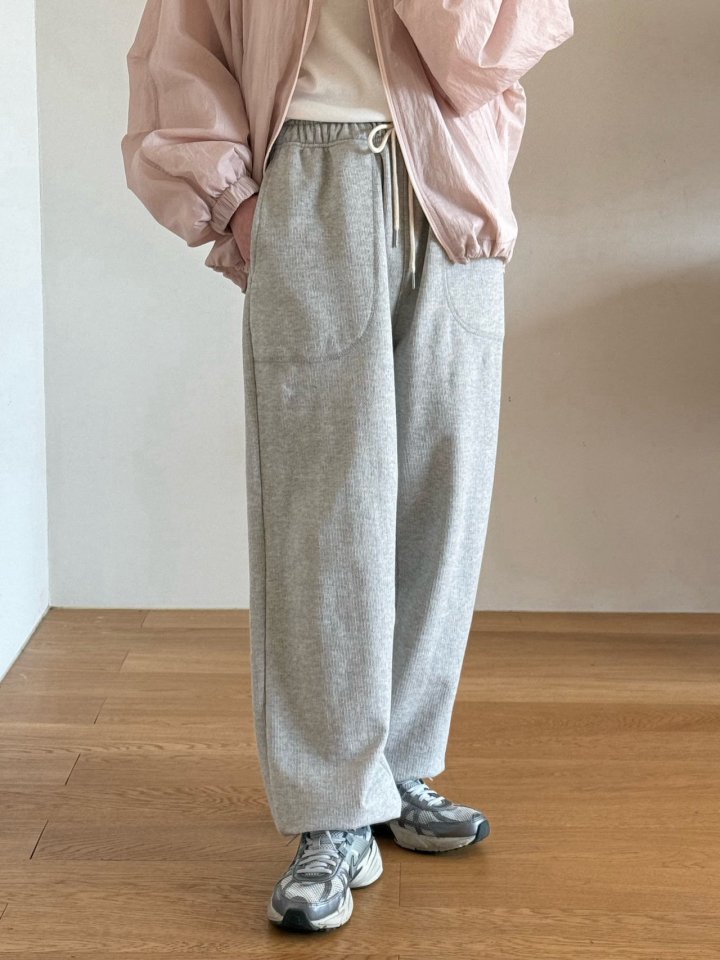 Amygrace - Korean Women Fashion - #momslook - House Pocket Banding Pants - 7