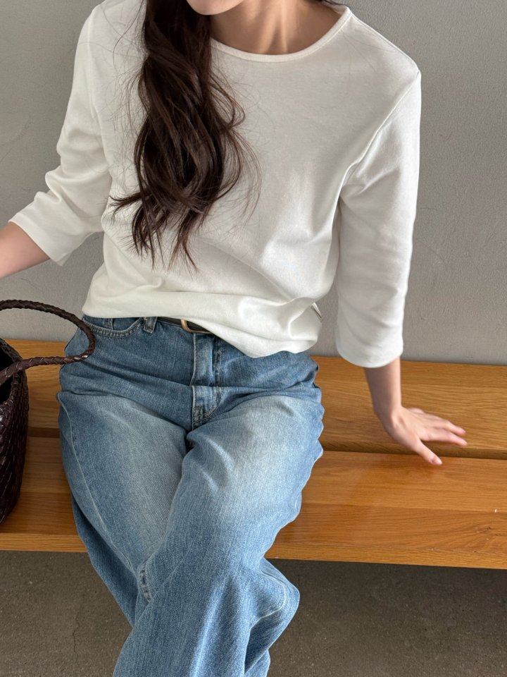 Amygrace - Korean Women Fashion - #momslook - Mini Midi Sleeved Tee - 8