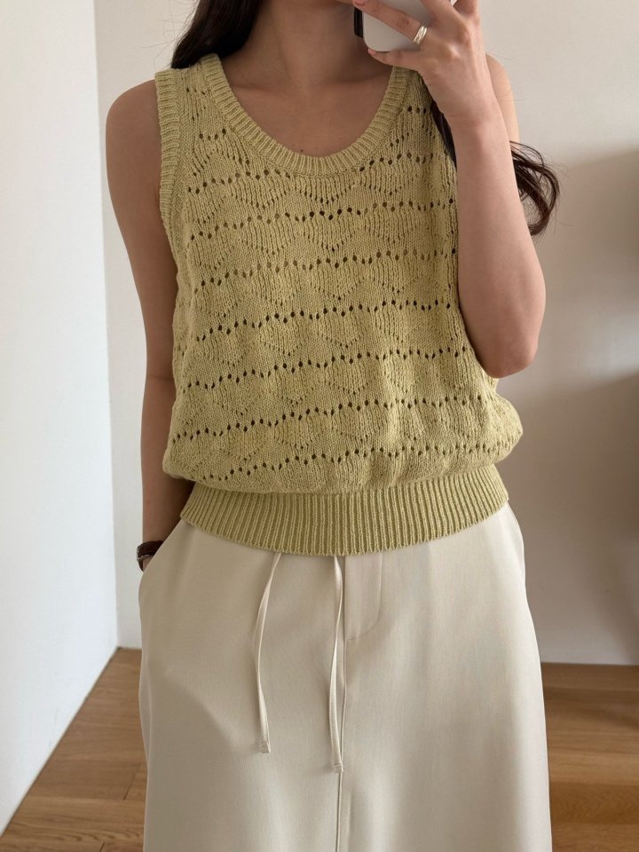 Amygrace - Korean Women Fashion - #thatsdarling - Heart Knit Sleeveless Top - 8