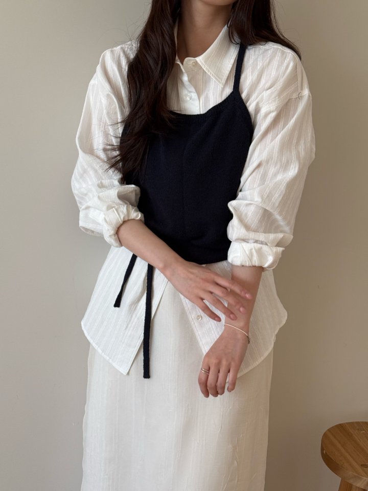 Amygrace - Korean Women Fashion - #womensfashion - Finger Cotton Shirts - 10