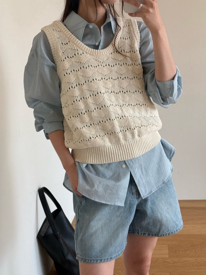 Amygrace - Korean Women Fashion - #womensfashion - Heart Knit Sleeveless Top - 11